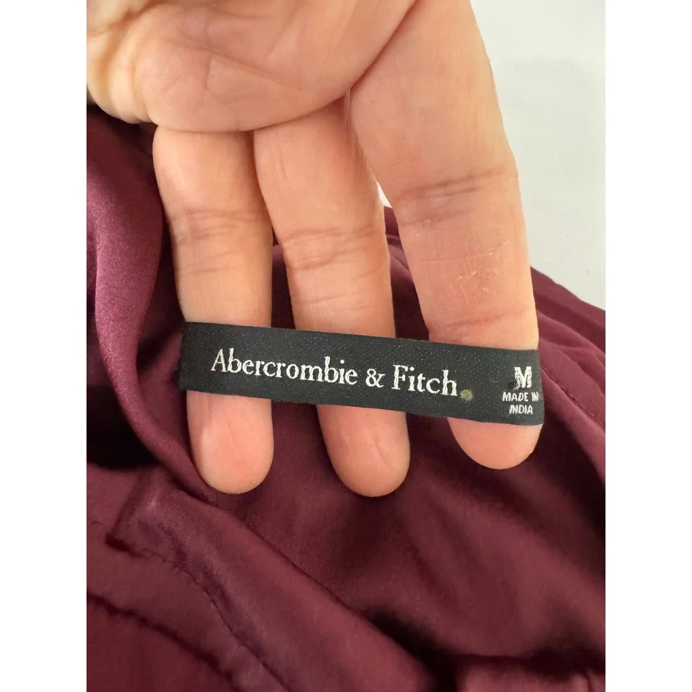 Abercrombie & Fitch Giselle Maxi Dress sz M Burgundy Polka Dot Pleated party
